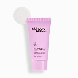 🌻 Skincare Junkie Gentle Jelly Facial Cleanser